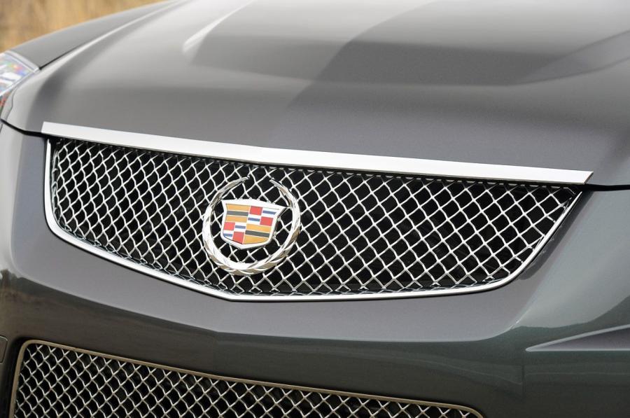 Cadillac CTS-V Coupe 2011 года  (фото 63 из 71)